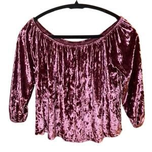 Hollister - Velvet Crop Dark Pink Crop Top - Women's Medium
